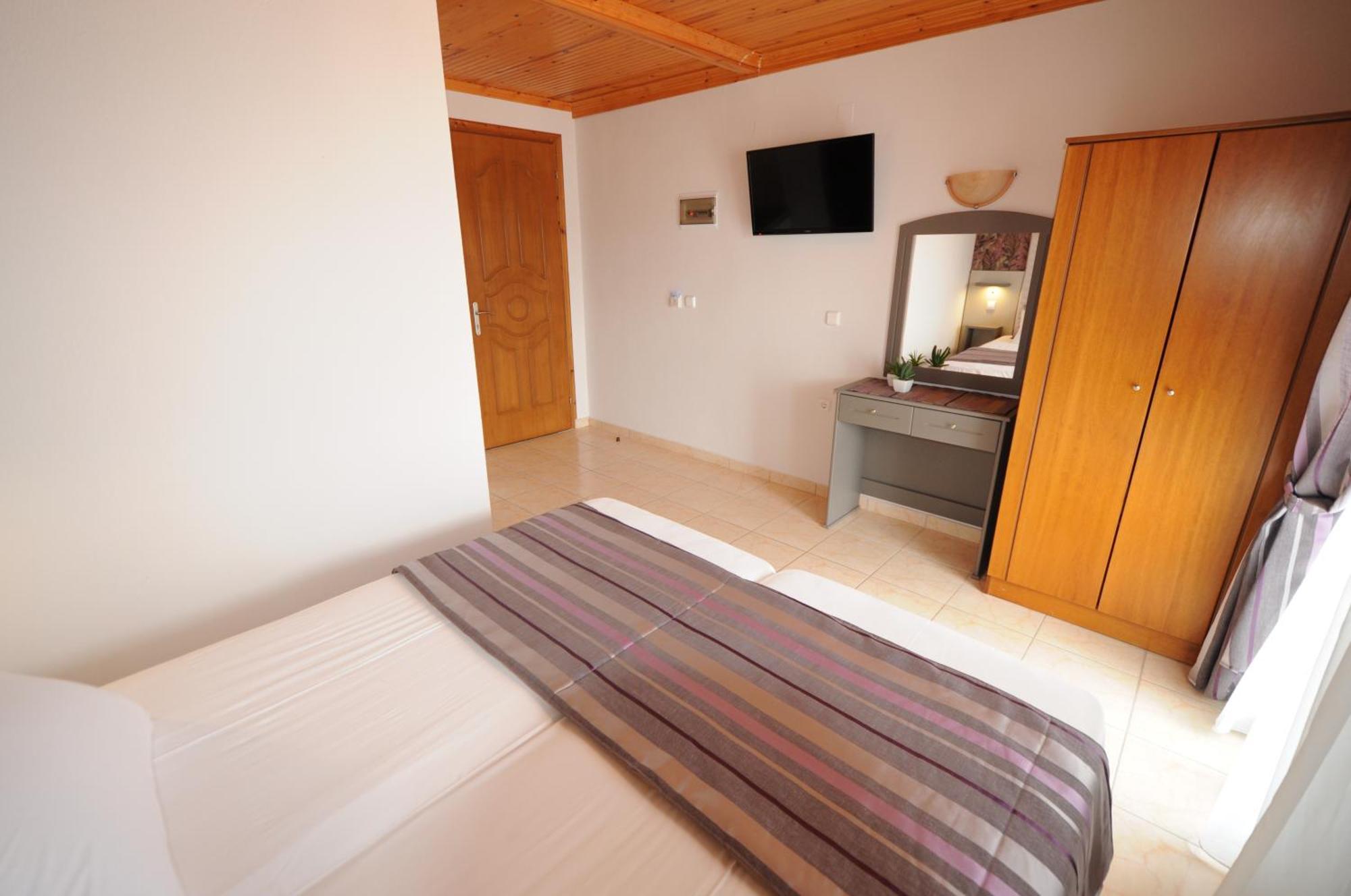 Hotel Asterias Лименария Экстерьер фото
